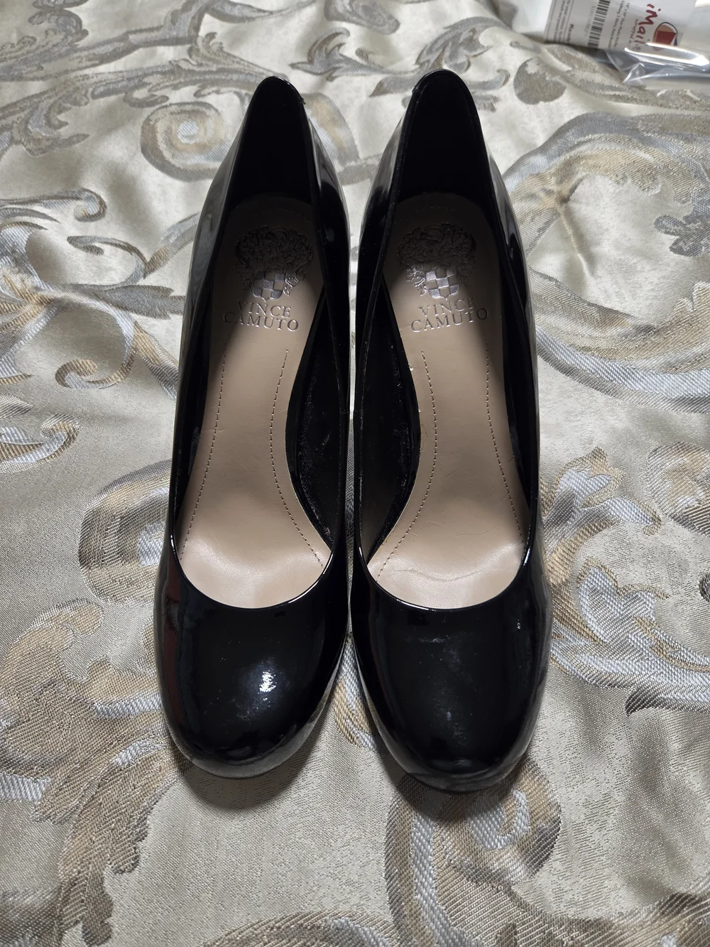 Vince Camuto Black Patent Round-Toe Pumps